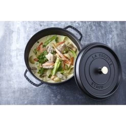 Staub Cocotte 28 Cm, Rund, Schwarz, Gusseisen -Zwilling Store 000017831