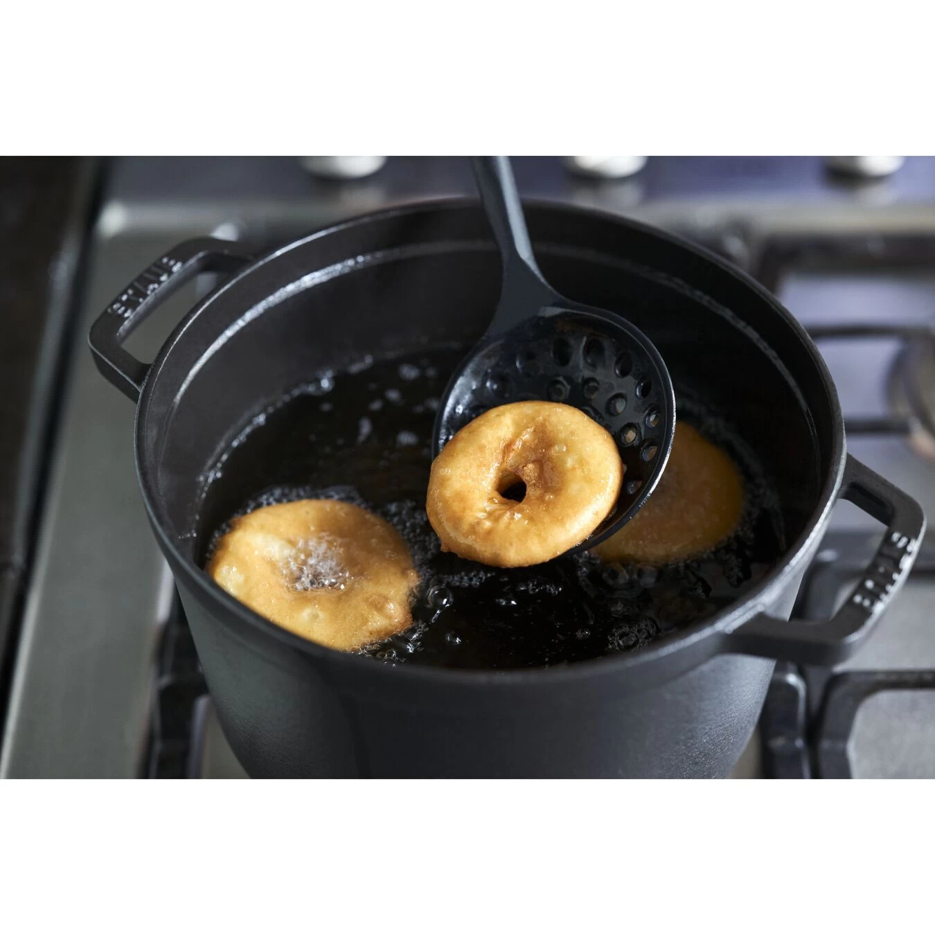 Staub Schaumkelle, 31 Cm, Silikon 4 Staub Schaumkelle, 31 Cm, Silikon – Bild 4