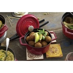 Staub Cocotte 22 Cm, Rund, Kirsch-Rot, Gusseisen 11 Staub Cocotte 22 Cm, Rund, Kirsch-Rot, Gusseisen -Zwilling Store 750032472