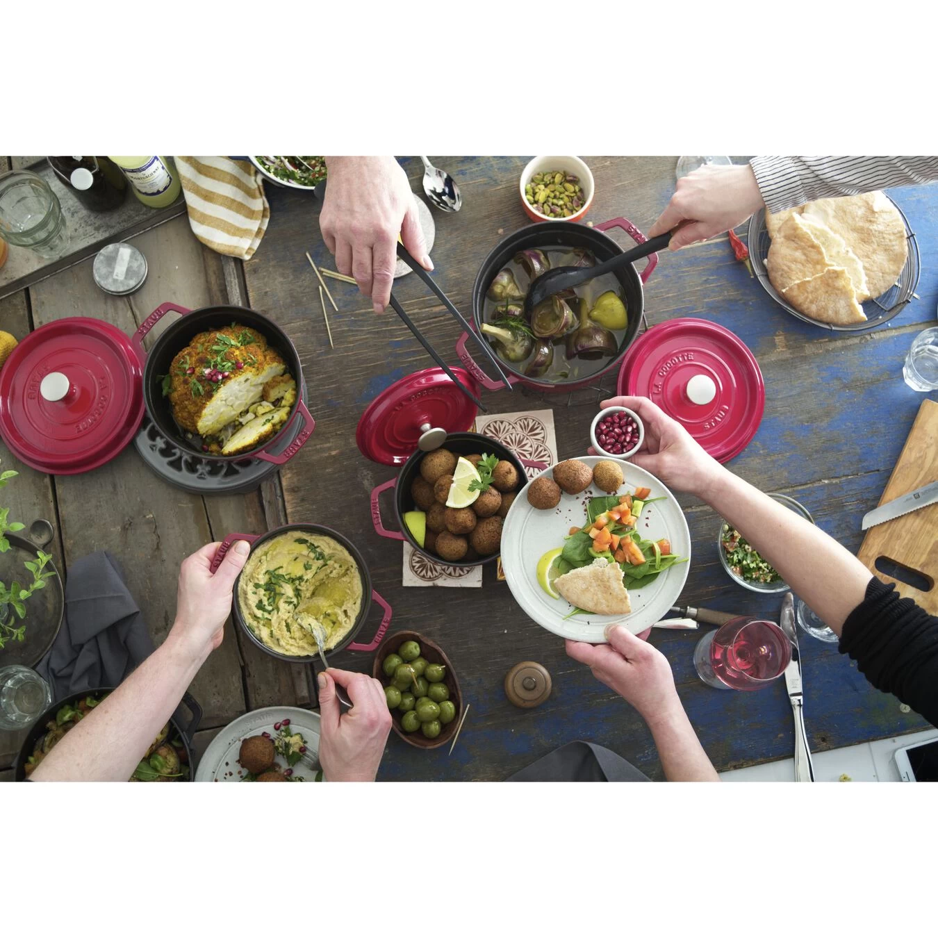 Staub Cocotte 22 Cm, Rund, Kirsch-Rot, Gusseisen 5 Staub Cocotte 22 Cm, Rund, Kirsch-Rot, Gusseisen – Bild 5